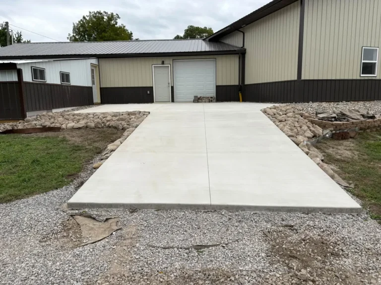 Concrete apron and driveway for a pole barn garage near Ann Arbor, MI